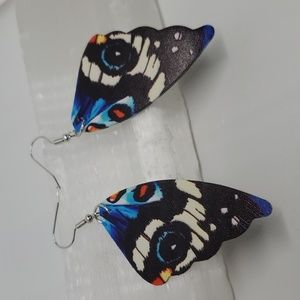 Butterfly wing earrings 🦋